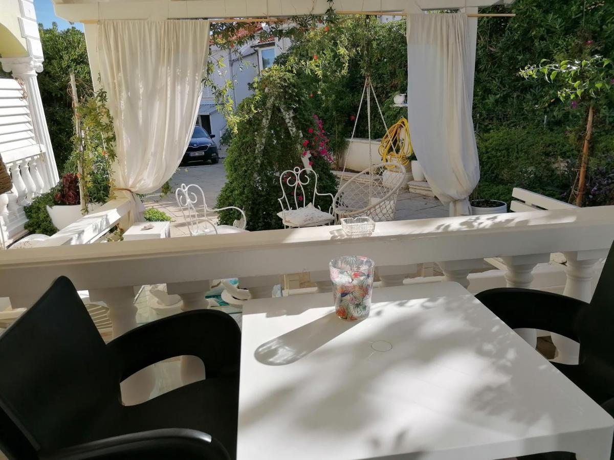Studio Apartman Villa Juras Baška Екстериор снимка